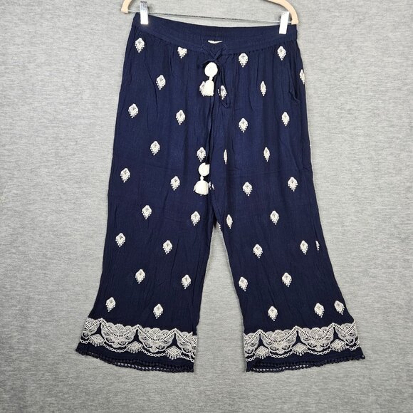 Sundance Niovi wide leg Cropped Embroidered Pull on pant Size PM - Picture 2 of 7